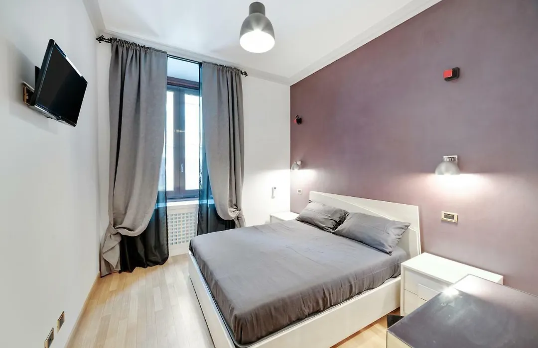 Peroni 8 Pax Brand New Apartment-1